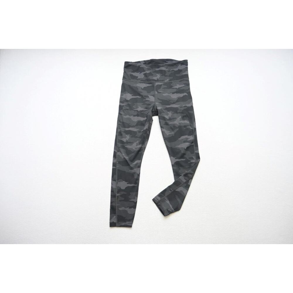 Athleta Ultimate 7/8 Tight Camo Compression Legging‎ Performance Womens Small